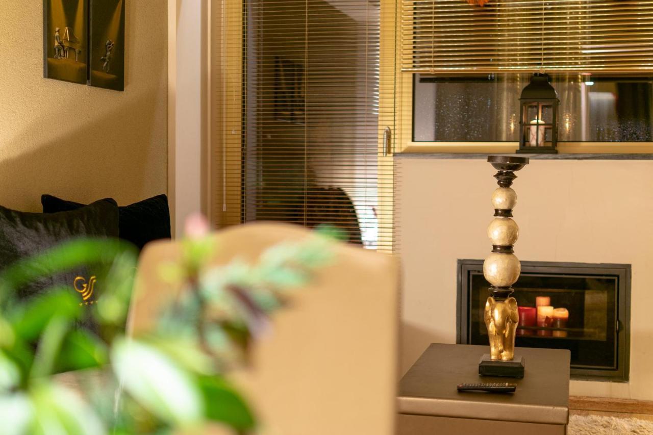 Golden Suites & Spa Neochoropoulo Екстер'єр фото